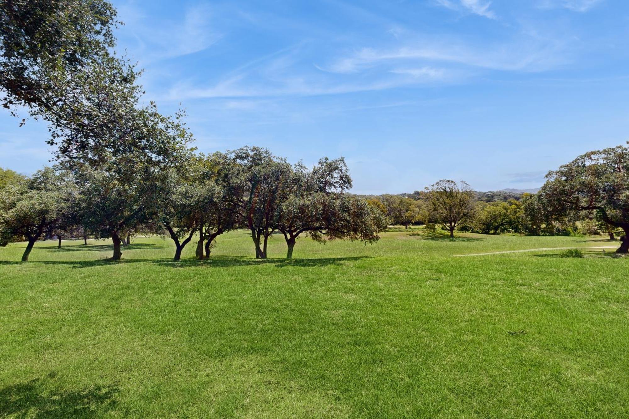 קניון לייק Condo On The Green מראה חיצוני תמונה